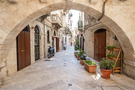 17 Best Things to Do in Bari, Italy .